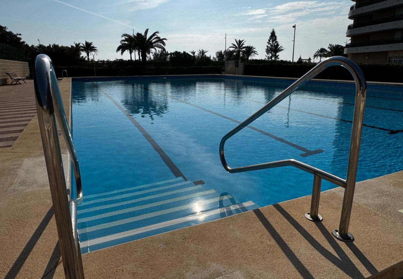 Appartamento a Playa de Gandía - Spettacolare appartamento con vista incredibile. Ristrutturato. - Affitto solo per famiglie