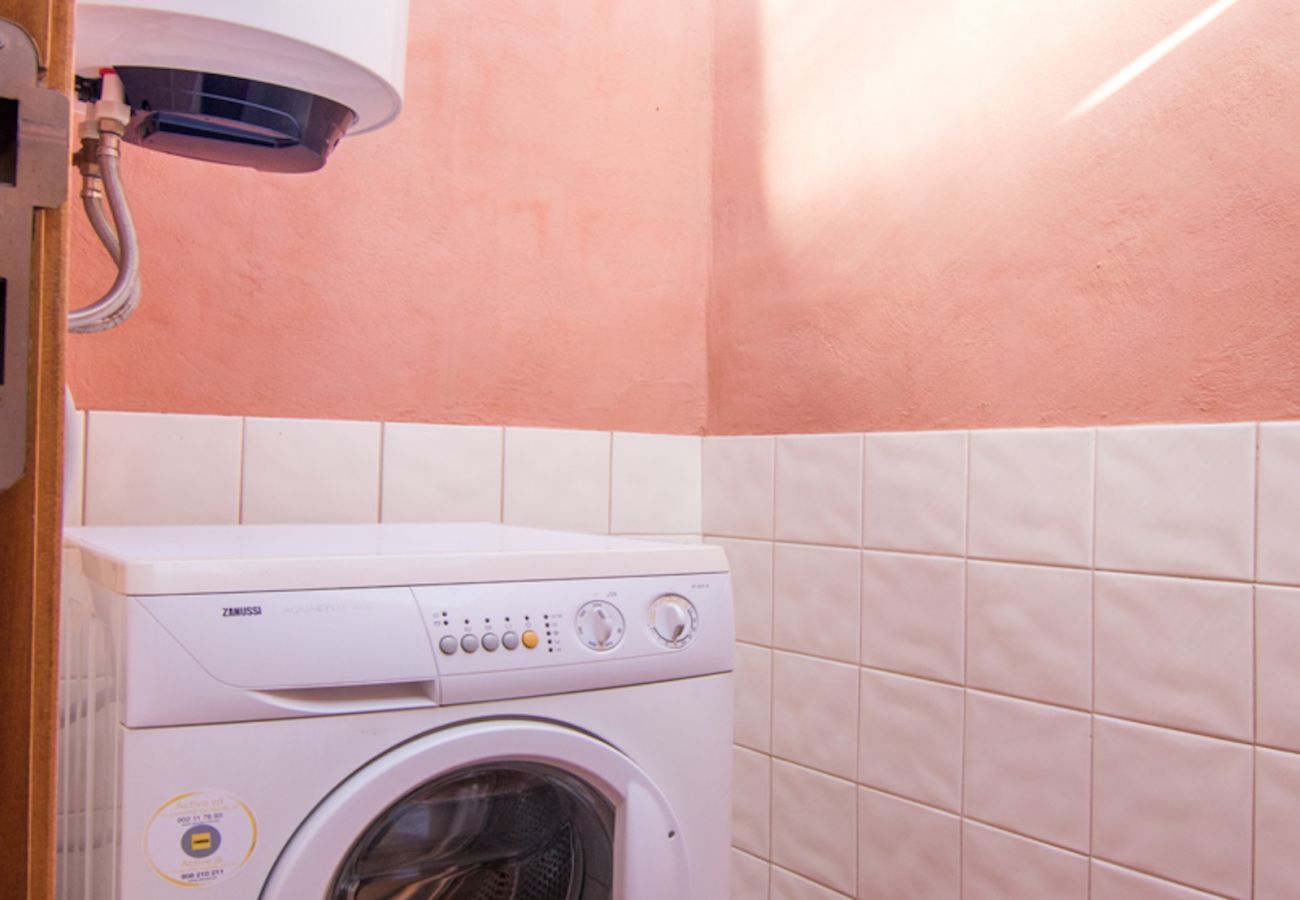 Villa a San Bartolomé de Tirajana - HomeForGuest Salobre Villa, 5PAX, WIFI, POOL, GREAT VIEWS