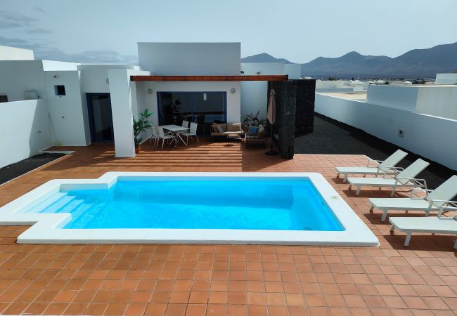 Villa a Playa Blanca - Villa Aroa