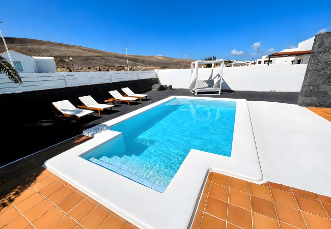 Villa a Playa Blanca - Villa Maday
