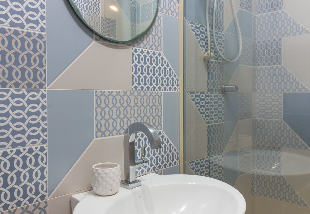 Appartamento a Rio de Janeiro - Apartamento em Copacabana a 4 minutos da praia | SF704 