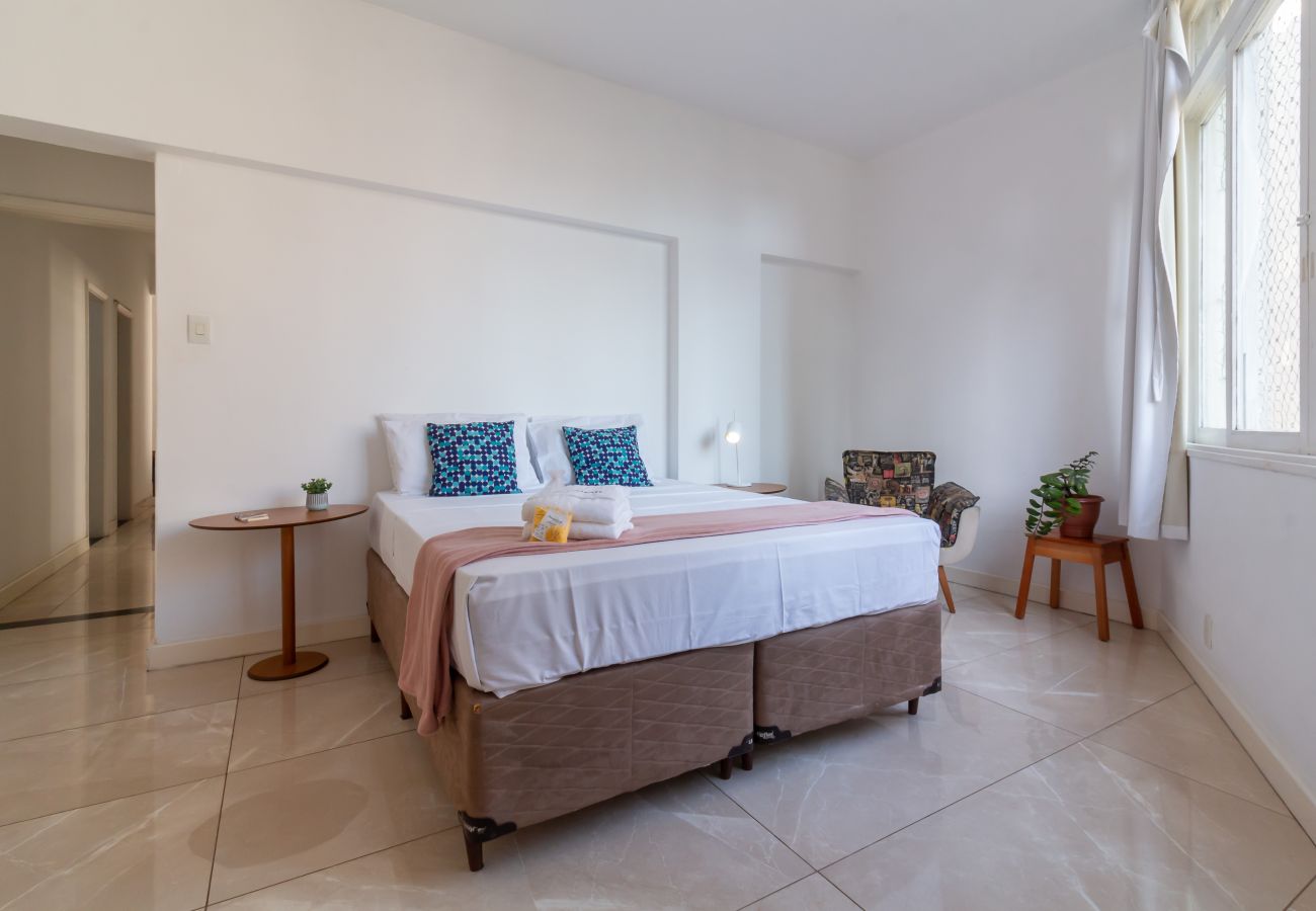 Appartamento a Rio de Janeiro - Apartamento em Copacabana a 4 minutos da praia | SF704 