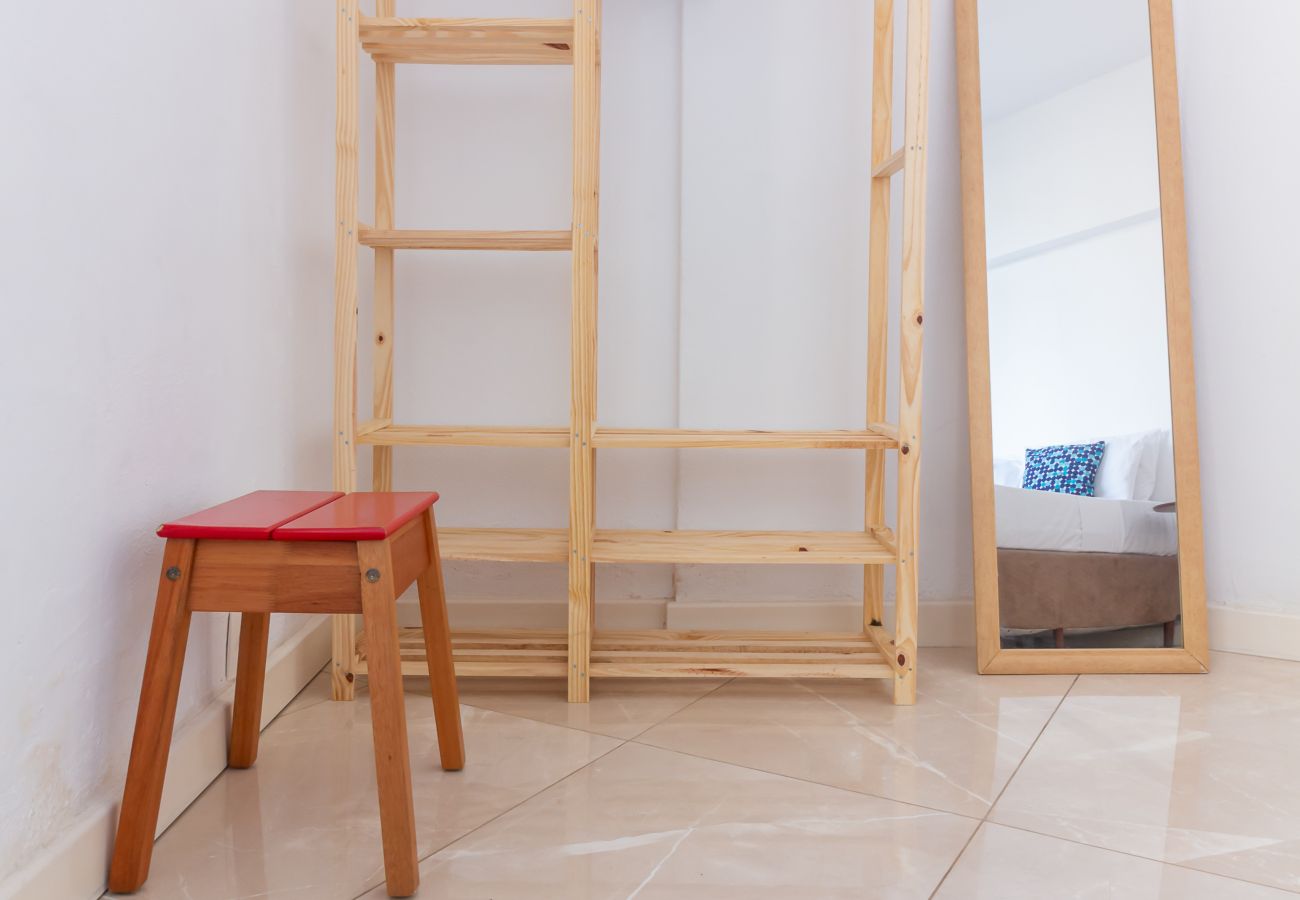 Appartamento a Rio de Janeiro - Apartamento em Copacabana a 4 minutos da praia | SF704 