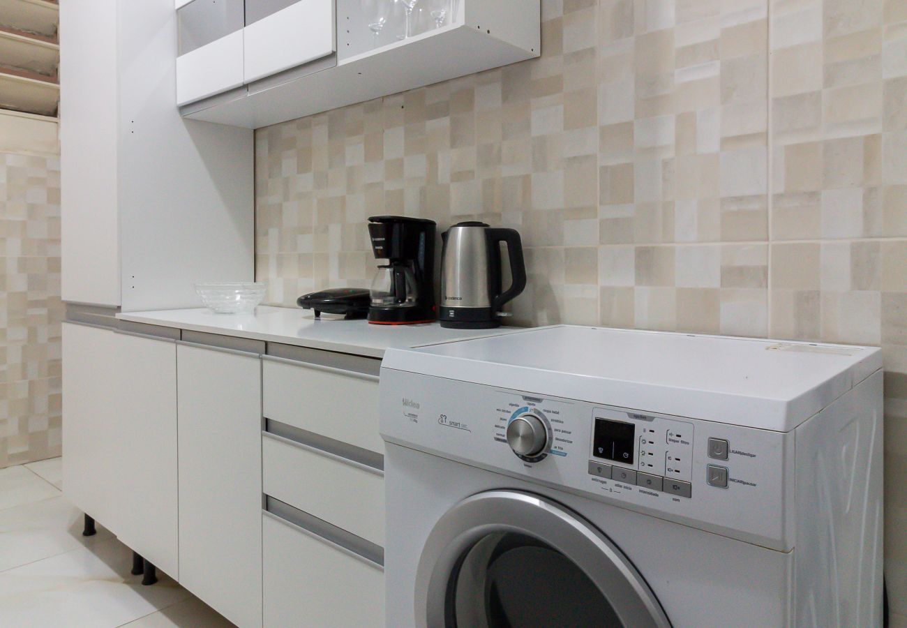 Appartamento a Rio de Janeiro - Apartamento em Copacabana a 4 minutos da praia | SF704 