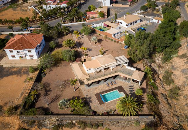 Villa a Antigua - Fuerteventura - HomeForGuest Casa Atlanntes con piscina in 4000m² di giardino - HomeForGuest  Villa a Antigua - Fuerteventura - HomeForGuest Casa Atlanntes con piscina in 4000m² di giardino - HomeForGuest