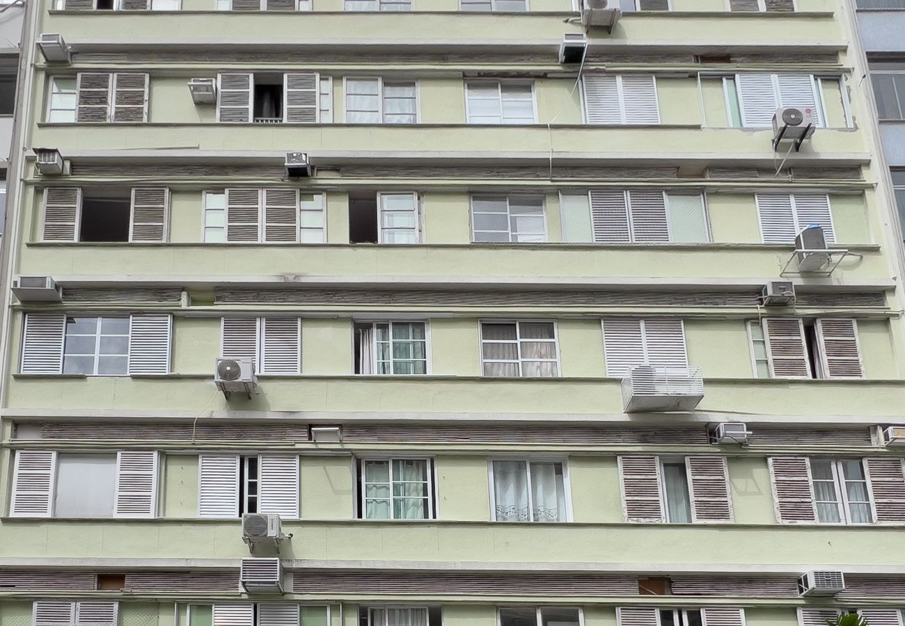 Appartamento a Rio de Janeiro - 6 minutos da praia de Ipanema e próximo do metrô | J801