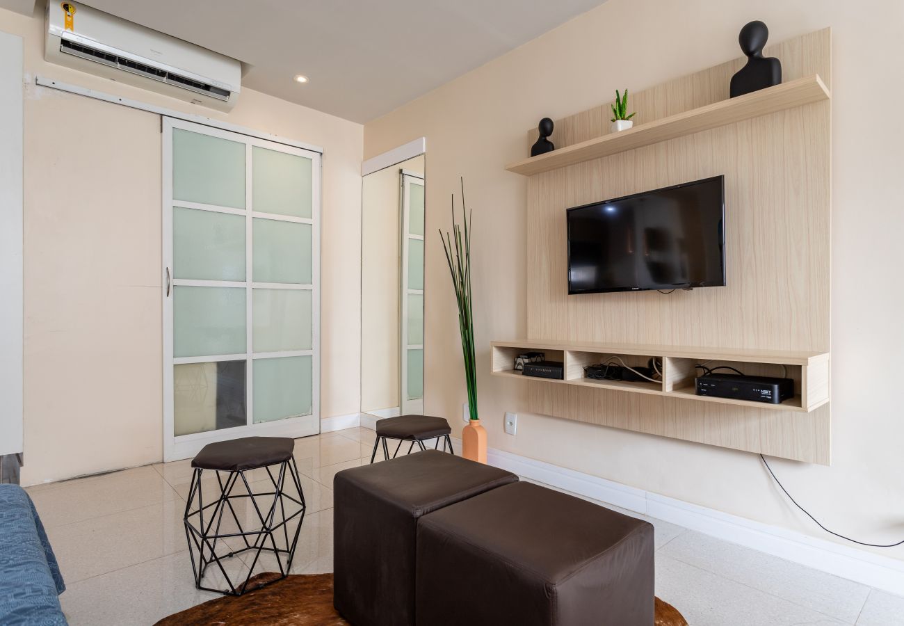 Appartamento a Rio de Janeiro - 6 minutos da praia de Ipanema e próximo do metrô | J801