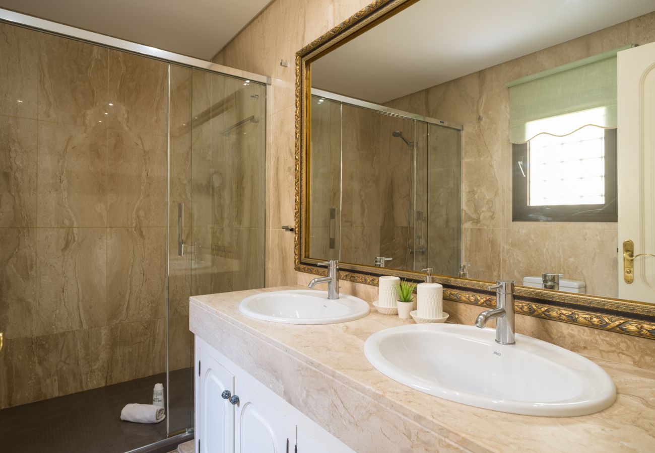 Casa a Las Palmas de Gran Canaria - Awesome beachfront terrace By CanariasGetaway 