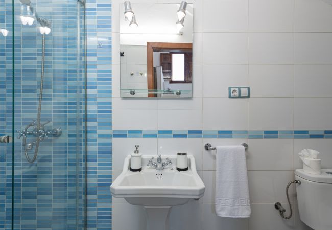 Casa a Arucas - HomeForGuest Loft accogliente con parcheggio vicino alla Cattedrale di Arucas Casa a Arucas - HomeForGuest Loft accogliente con parcheggio vicino alla Cattedrale di Arucas