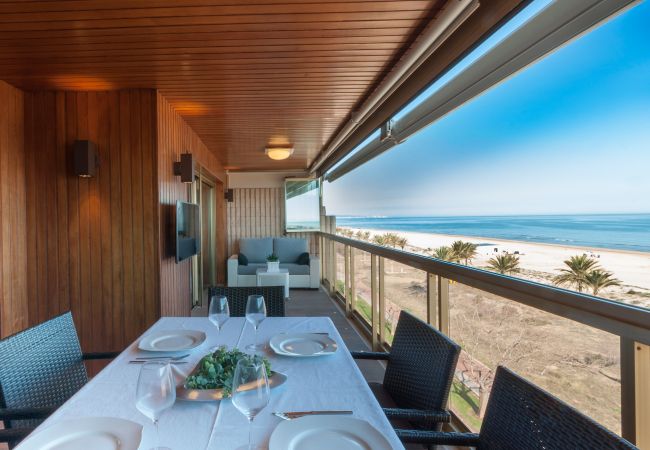  a Playa de Gandía - Appartamento di lusso sulla spiaggia, A / C, domotica, Wifi