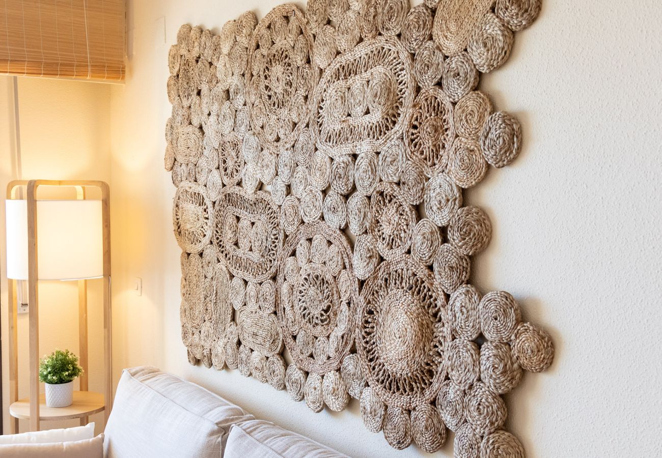 Appartamento a Playa de Gandía - Ristrutturato, con aria condizionata, riscaldamento, Wifi, Frontline, terrazza, canali internazionali