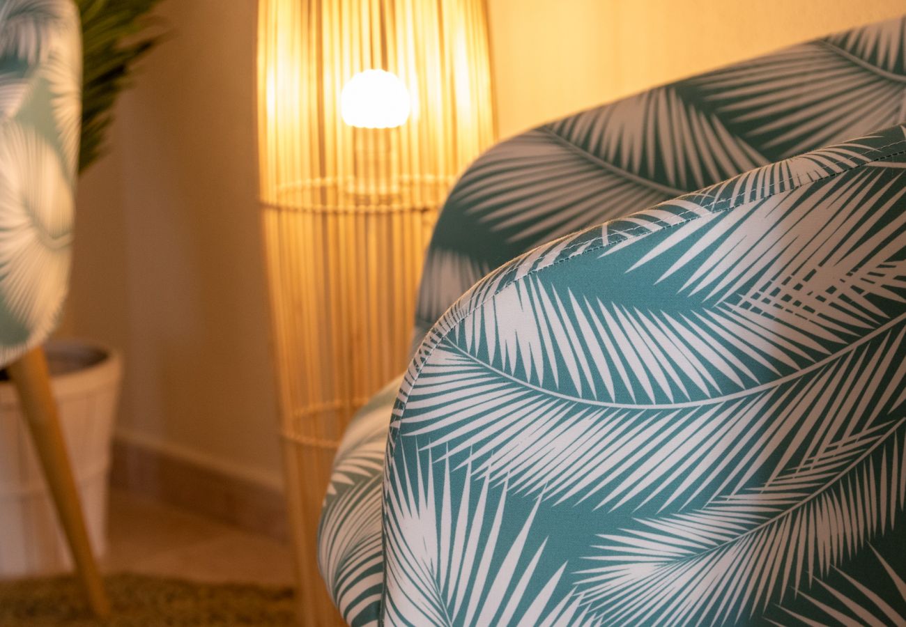 Appartamento a Playa de Gandía - Ristrutturato, con aria condizionata, riscaldamento, Wifi, Frontline, terrazza, canali internazionali