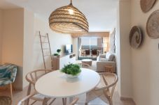 Appartamento a Playa de Gandía - Ristrutturato, con aria condizionata, riscaldamento, Wifi, Frontline, terrazza, canali internazionali
