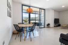 Appartamento a Tenerife - HomeForGuest Nuovo* Moderno Attico con vista panoramica su Santa Cruz