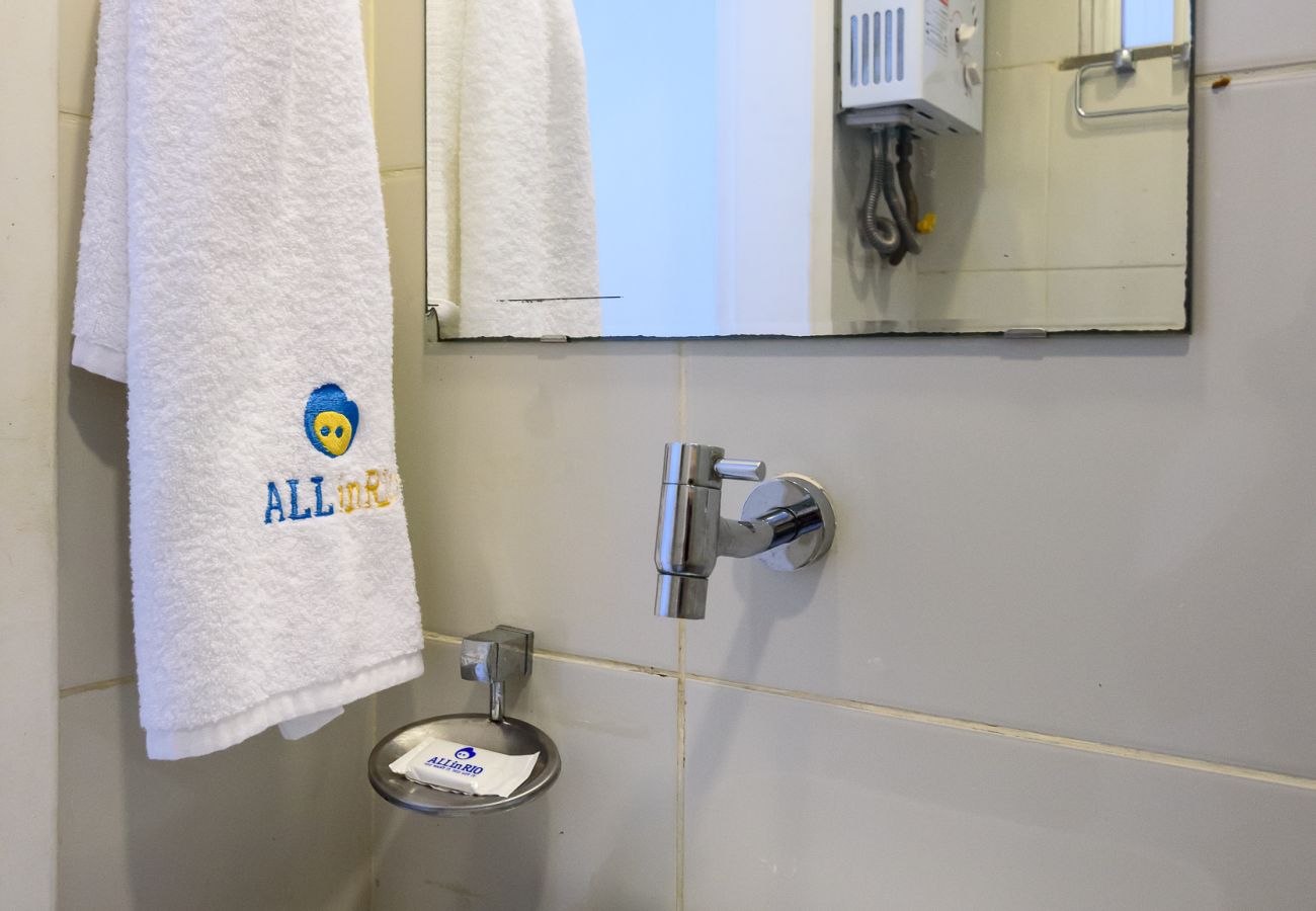 Appartamento a Rio de Janeiro - 450 metros da praia do Leme | PI903