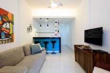 Appartamento a Rio de Janeiro - 450 metros da praia do Leme | PI903