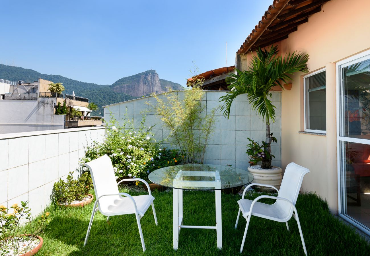 Appartamento a Rio de Janeiro - Cobertura em Ipanema |Vista p/ o Cristo| MQC502 