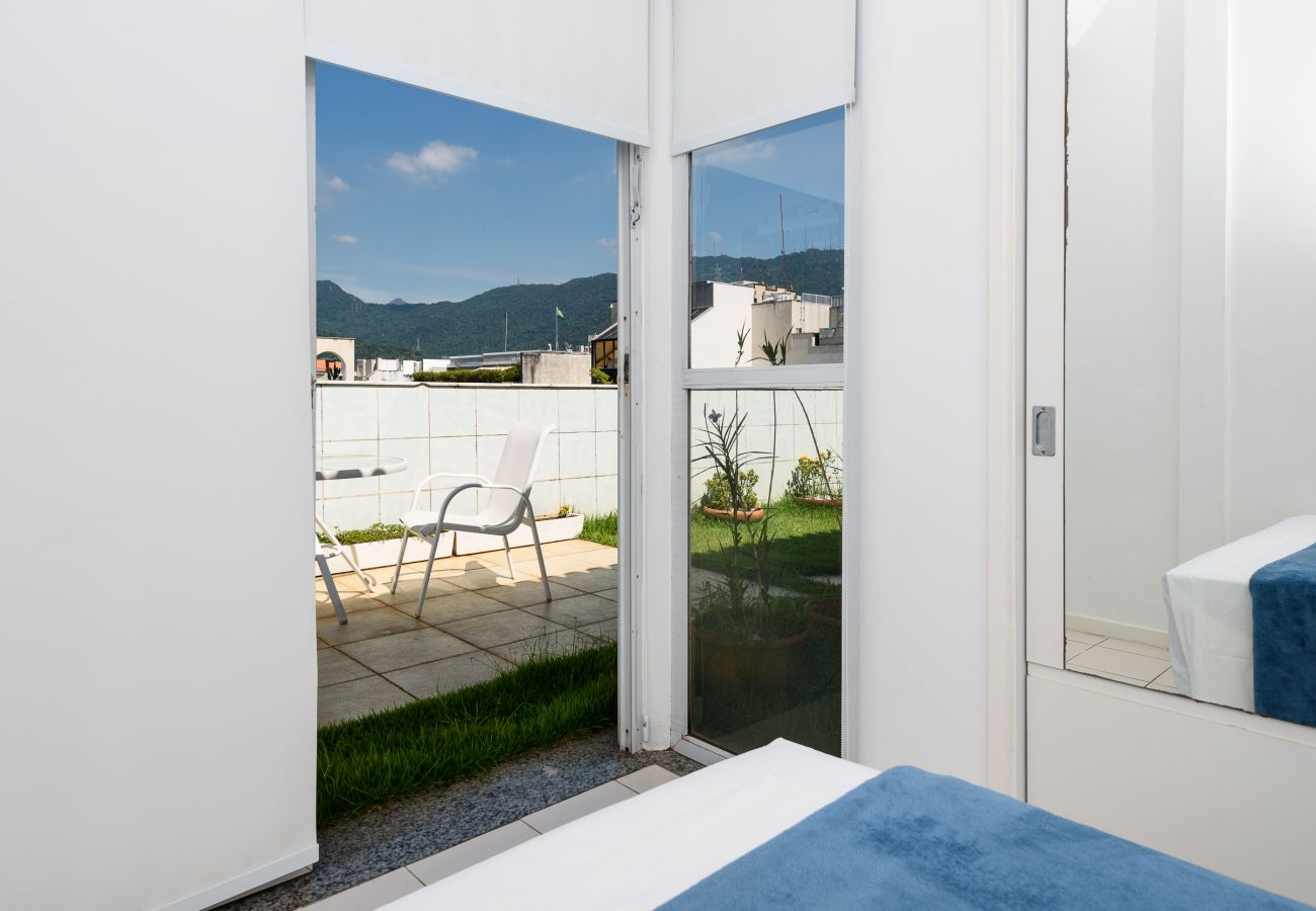 Appartamento a Rio de Janeiro - Cobertura em Ipanema |Vista p/ o Cristo| MQC502 