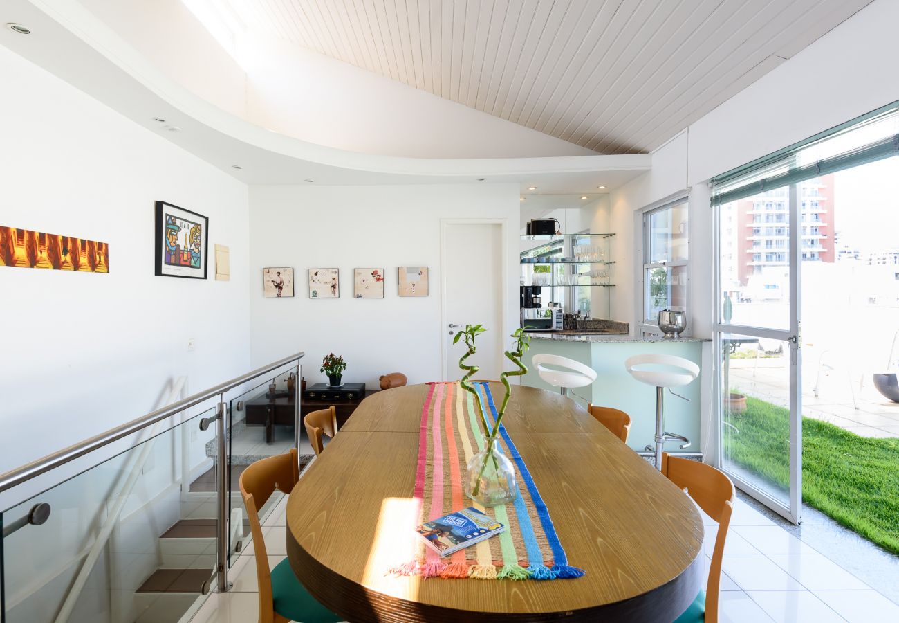 Appartamento a Rio de Janeiro - Cobertura em Ipanema |Vista p/ o Cristo| MQC502 