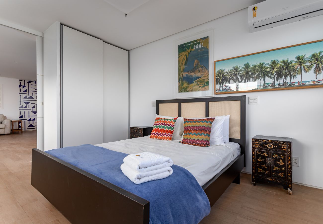 Appartamento a Rio de Janeiro - Belo no Leblon |Vista p/ Morro 2 irmãos| GUC6 ZN1