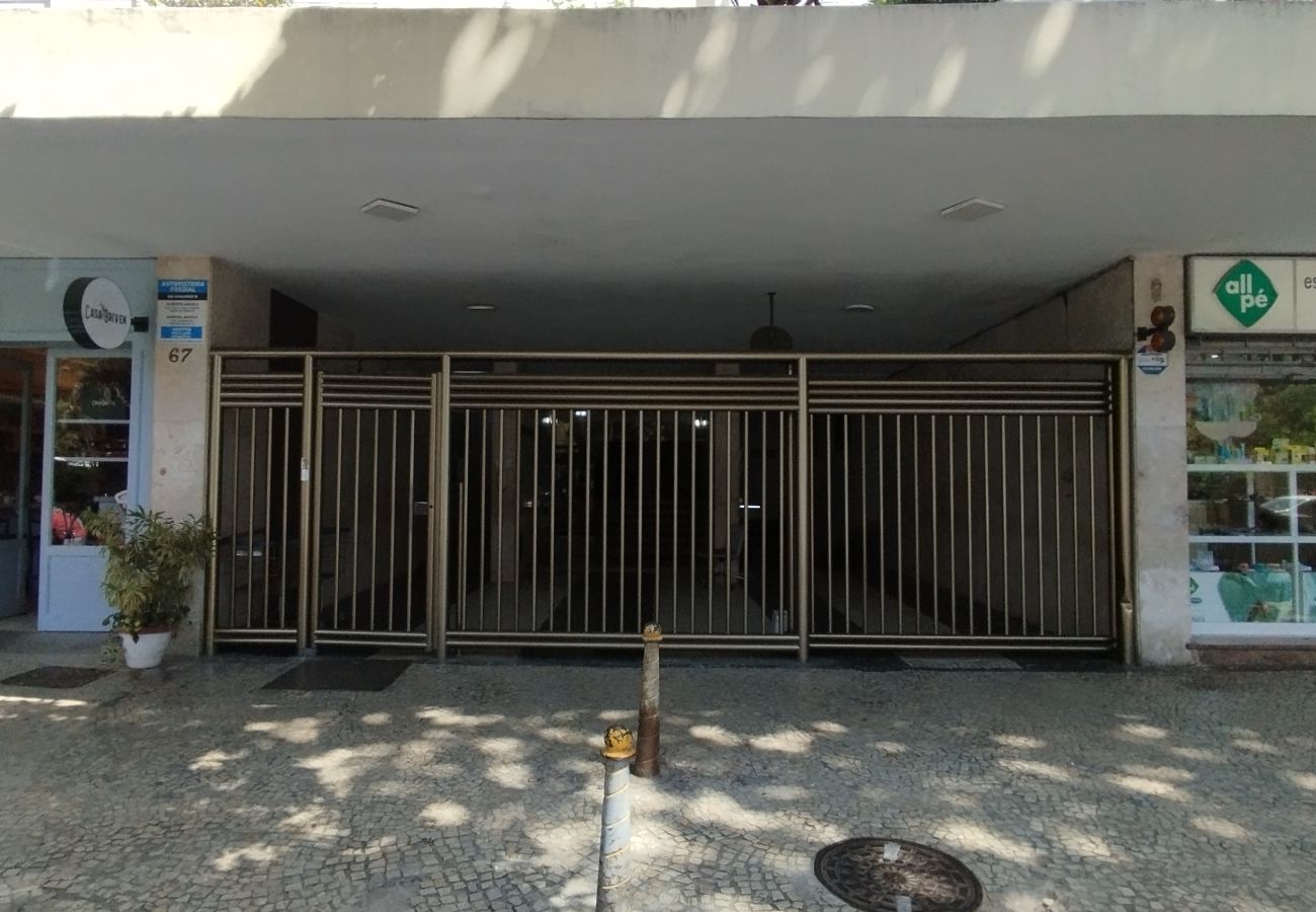 Appartamento a Rio de Janeiro - Belo no Leblon |Vista p/ Morro 2 irmãos| GUC6 ZN1