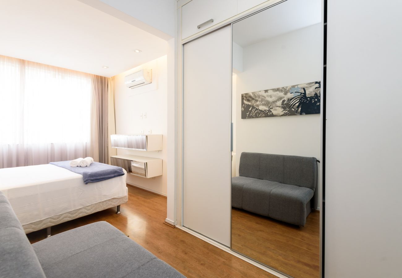 Appartamento a Rio de Janeiro - Iluminado em Copacabana |Paisagem leve| BC706 