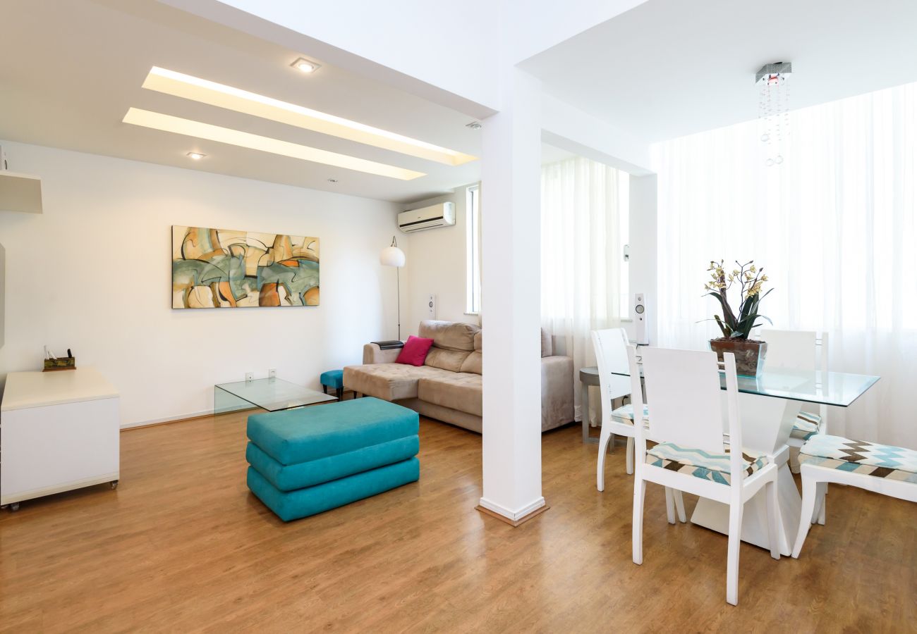 Appartamento a Rio de Janeiro - Iluminado em Copacabana |Paisagem leve| BC706 