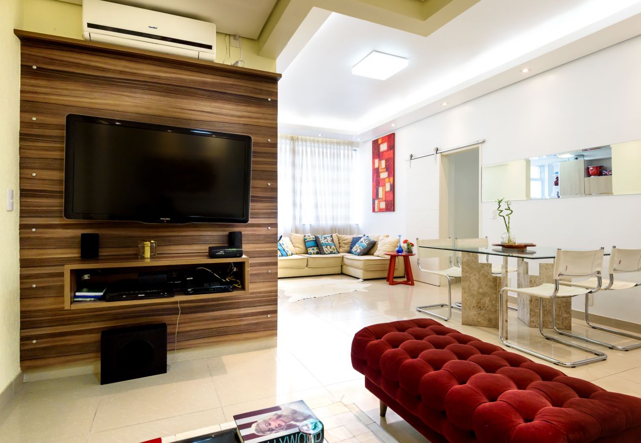 Appartamento a Rio de Janeiro - Estilo em Ipanema | Boa localização | VP305 