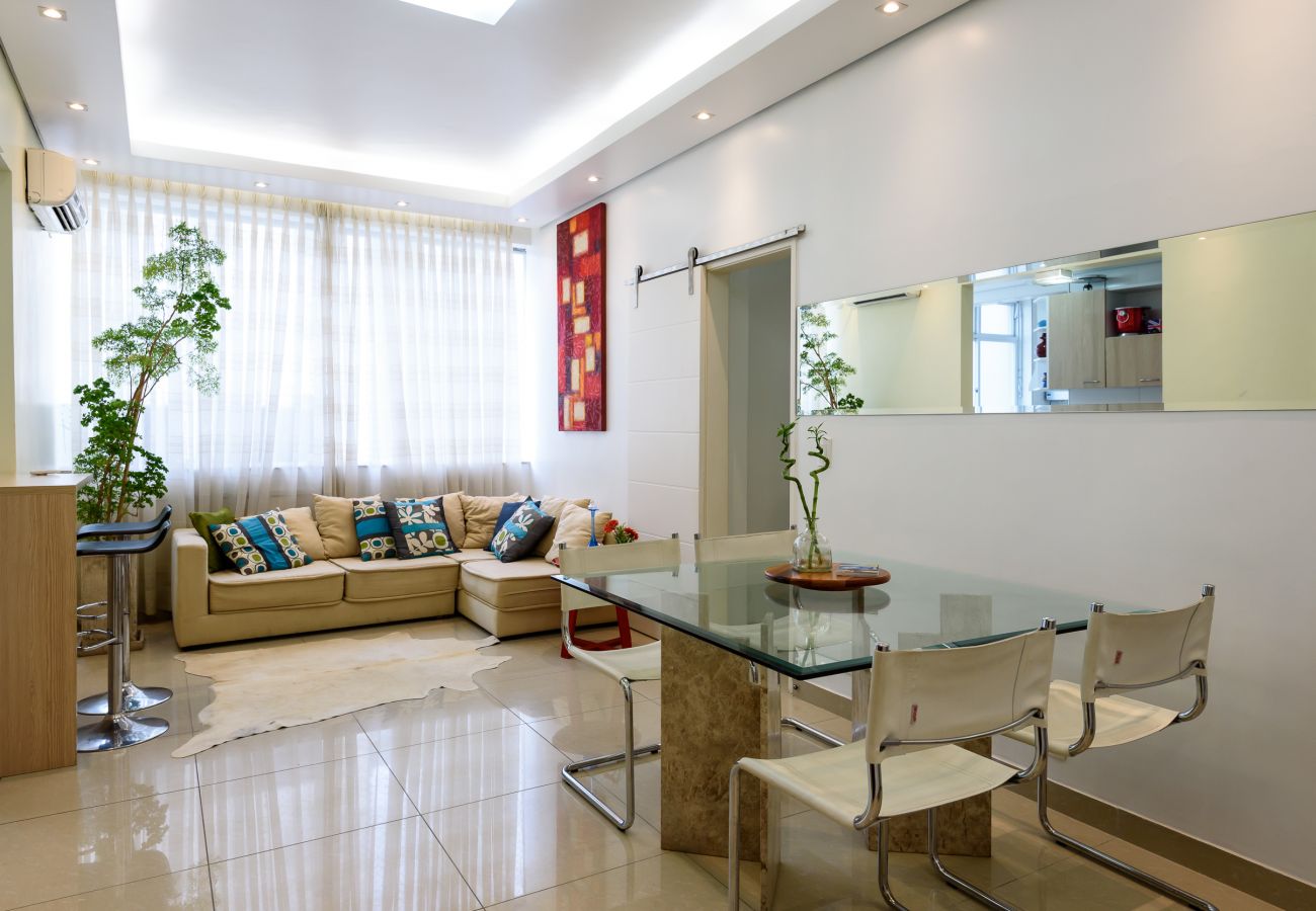 Appartamento a Rio de Janeiro - Estilo em Ipanema | Boa localização | VP305 