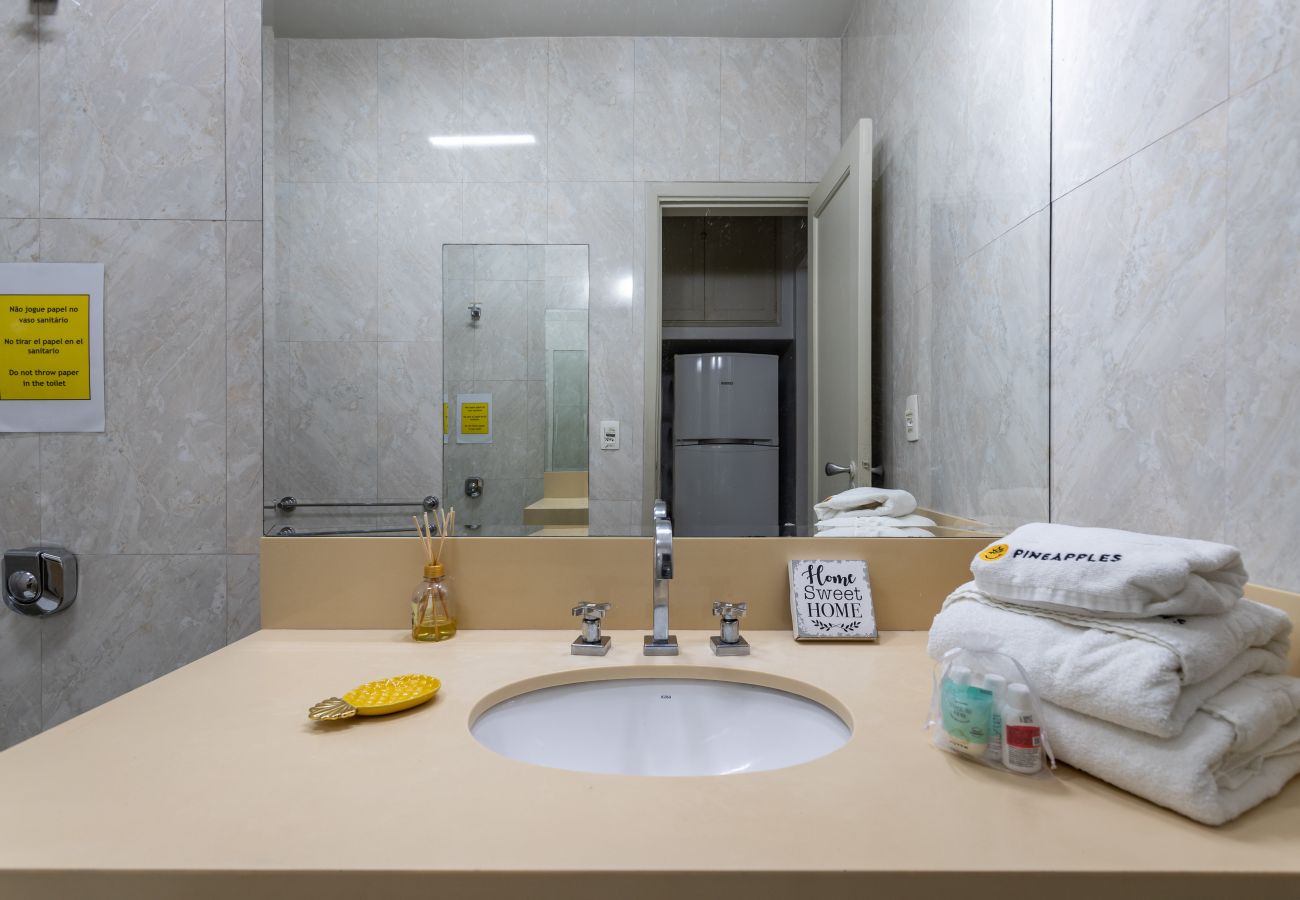 Appartamento a Rio de Janeiro - Estilo em Copacabana | Próximo a praia | BR403