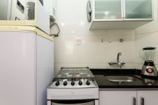 Appartamento a Rio de Janeiro - Boa localização em Ipanema |50m da praia| JN505 Z2