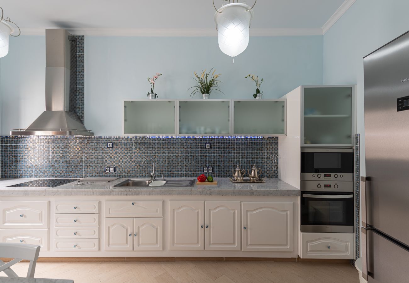 Appartamento a Arucas - HomeForGuest NUOVO Duplex con tetto vicino alla cattedrale di Arucas