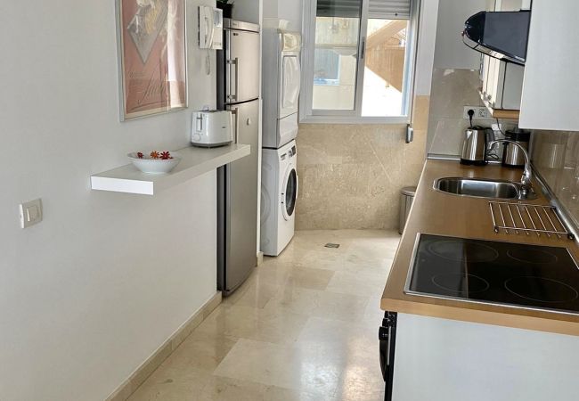 Appartamento a Las Palmas de Gran Canaria - HomeForGuest Appartamento vicino a Las Canteras con parcheggio GRATUITO Appartamento a Las Palmas de Gran Canaria - HomeForGuest Appartamento vicino a Las Canteras con parcheggio GRATUITO