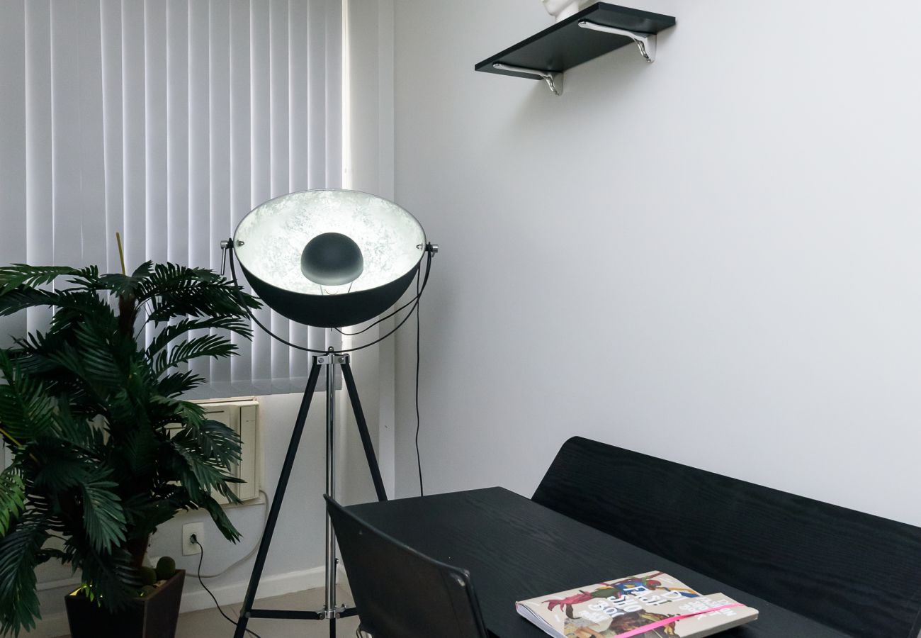 Appartamento a Rio de Janeiro - 800m da Praia de Copacabana | BC101