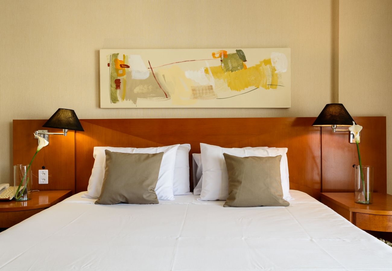 Affitto per camere a Rio de Janeiro - Suíte, piscina e academia | BPremium T4 Z10