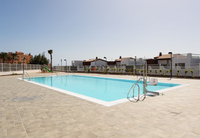 Appartamento a Caleta de Fuste - Antigua - Apartament with terrace and pool in Pueblo Majorero Appartamento a Caleta de Fuste - Antigua - Apartament with terrace and pool in Pueblo Majorero