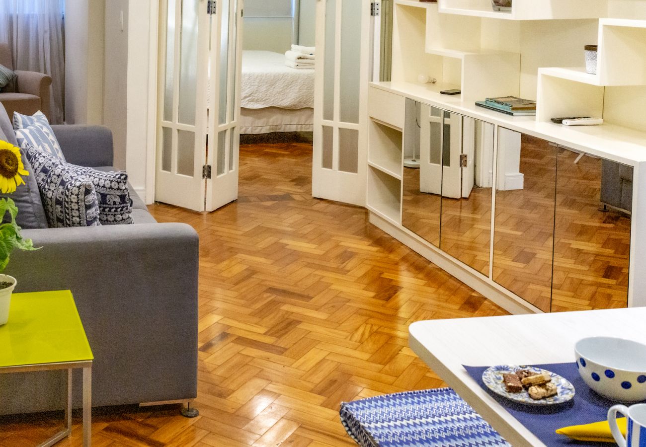 Appartamento a Rio de Janeiro - 5 minutos da Praia do Leblon | AP204