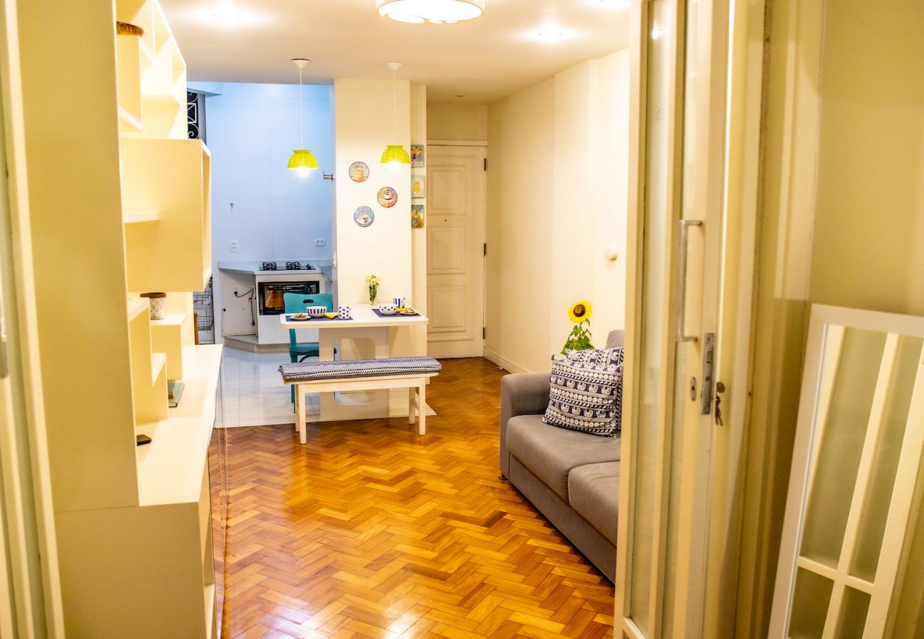 Appartamento a Rio de Janeiro - 5 minutos da Praia do Leblon | AP204