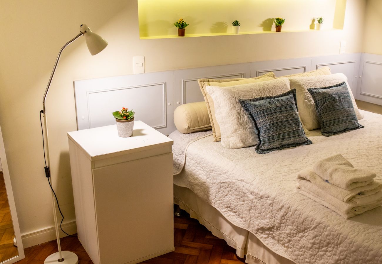 Appartamento a Rio de Janeiro - 5 minutos da Praia do Leblon | AP204