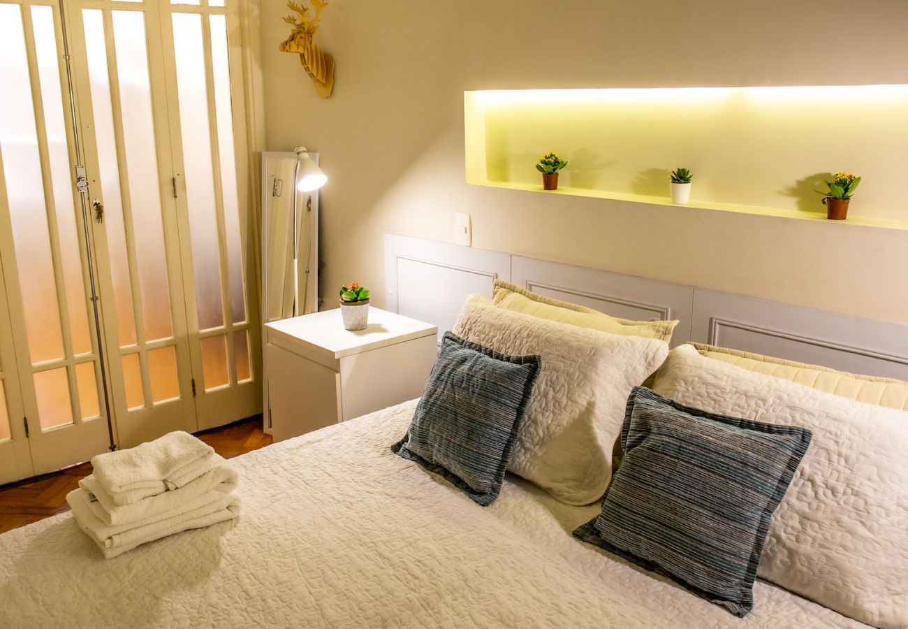 Appartamento a Rio de Janeiro - 5 minutos da Praia do Leblon | AP204