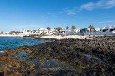 Appartamento a Corralejo - HomeForGuest Apartment with pool and terrace 1 min from the Beach