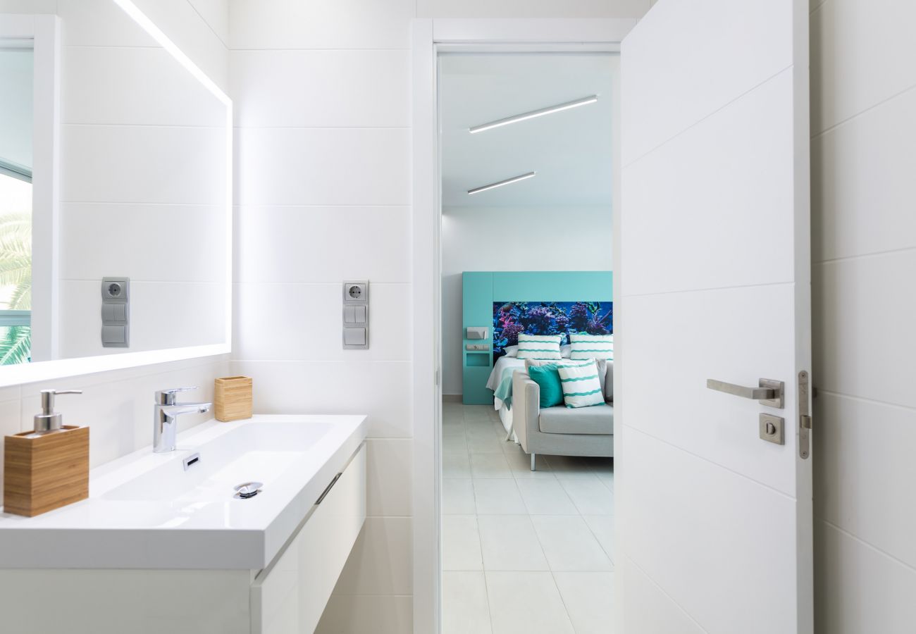 Appartamento a Las Palmas de Gran Canaria - Edison Building 202 By Canariasgetaway Appartamento a Las Palmas de Gran Canaria - Edison Building 202 By Canariasgetaway