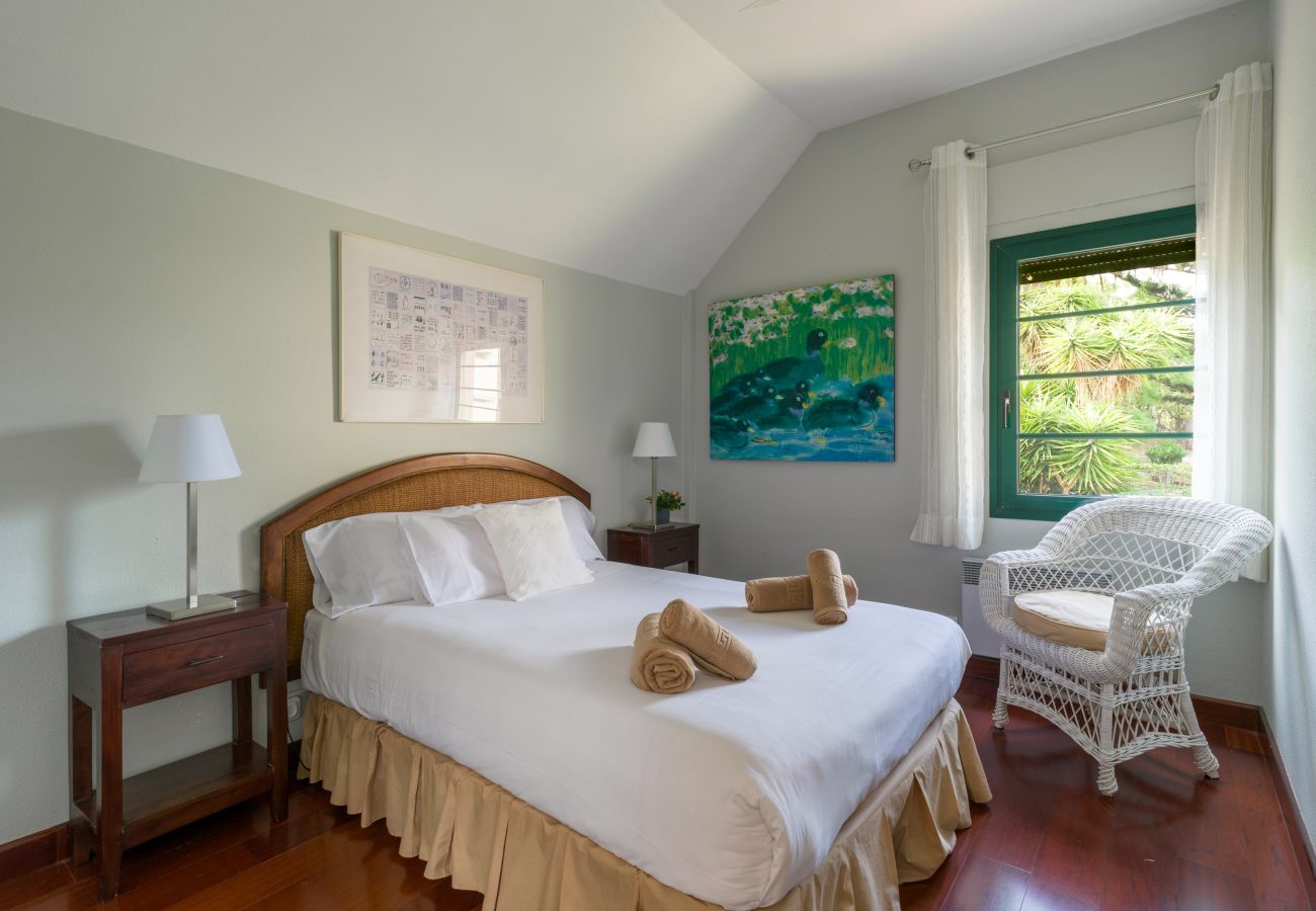 Casa a Santa Brígida - House with cozy garden BBQ 