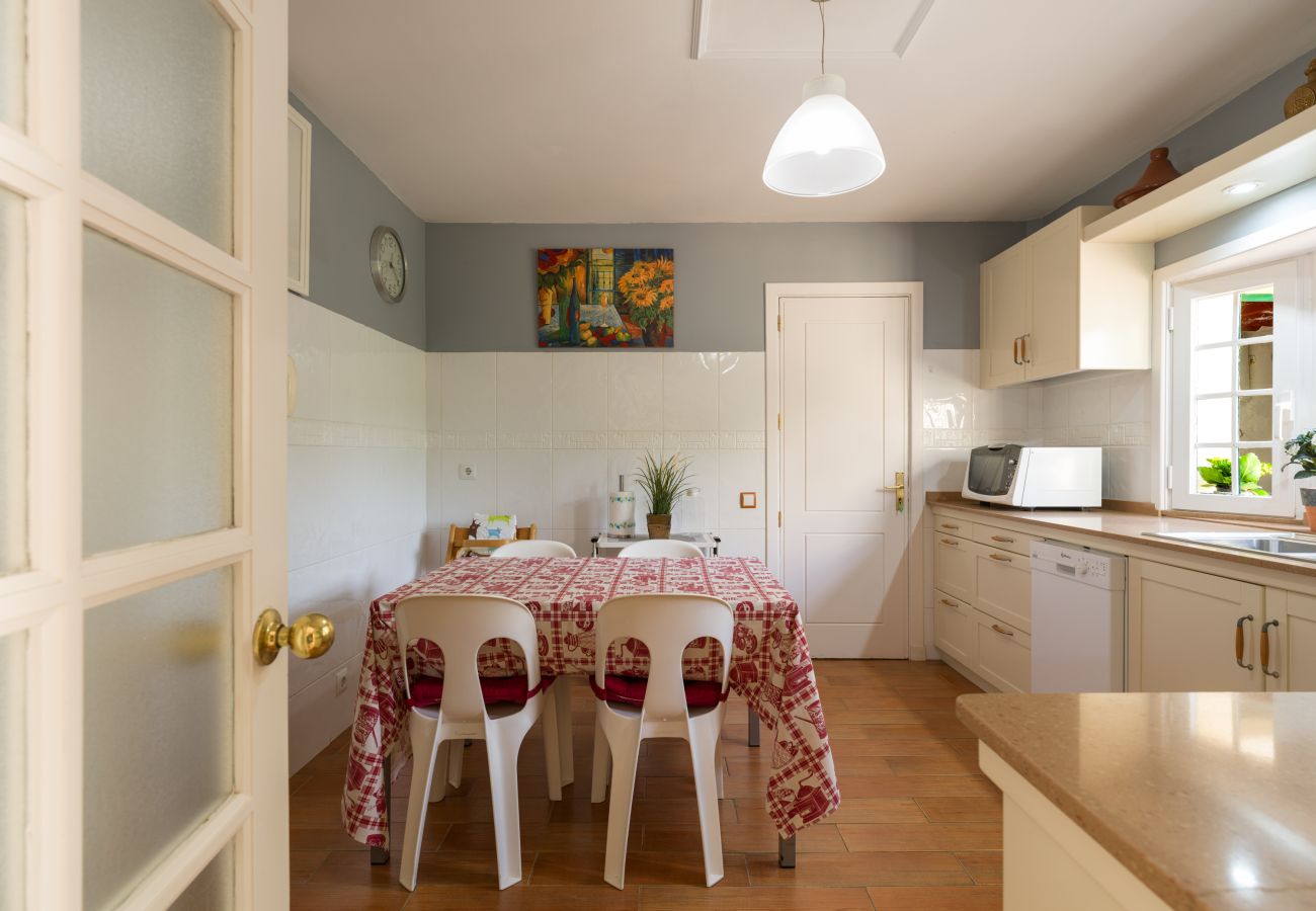 Casa a Santa Brígida - House with cozy garden BBQ 