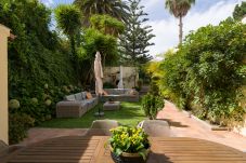 Casa a Santa Brígida - House with cozy garden BBQ 