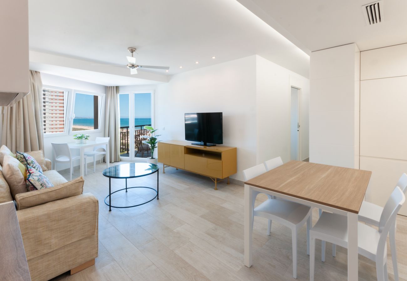 Appartamento a Playa de Gandía - Elegante appartamento familiare con 2 camere da letto, piscina e vista mare - AFFITTO SOLO PER FAMIGLIE