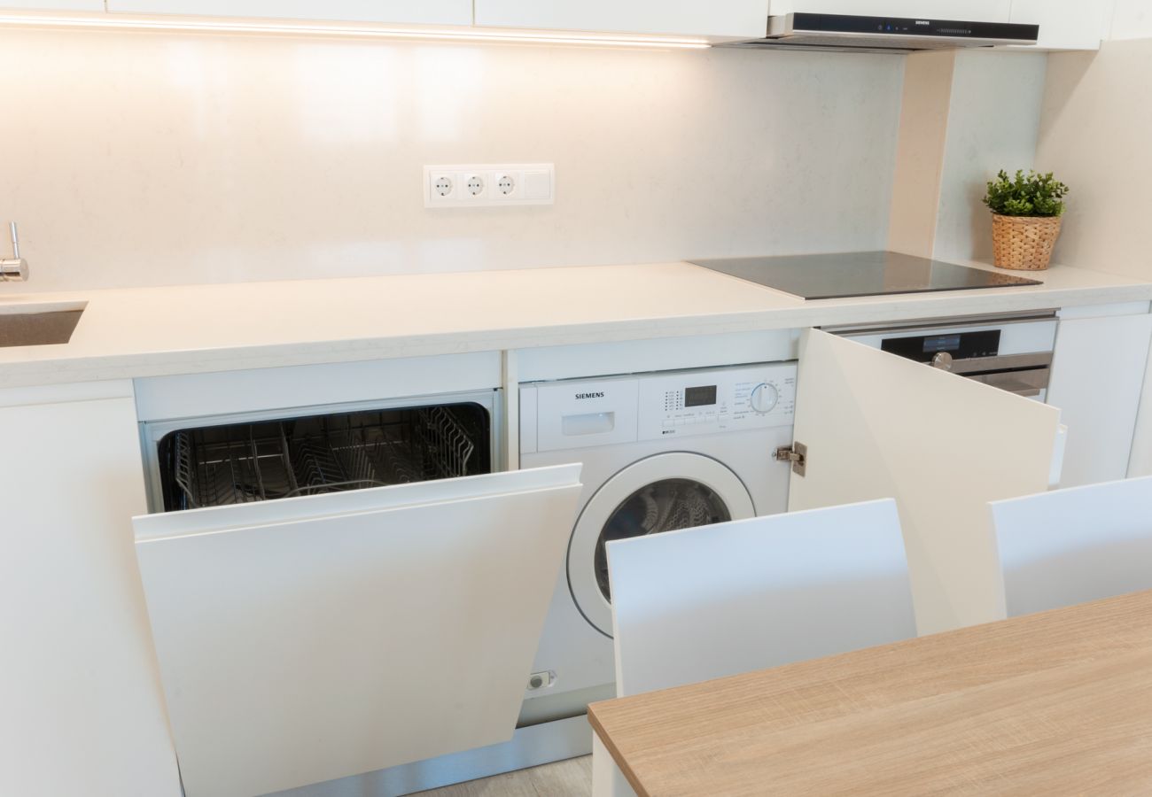 Appartamento a Playa de Gandía - Elegante appartamento familiare con 2 camere da letto, piscina e vista mare - AFFITTO SOLO PER FAMIGLIE