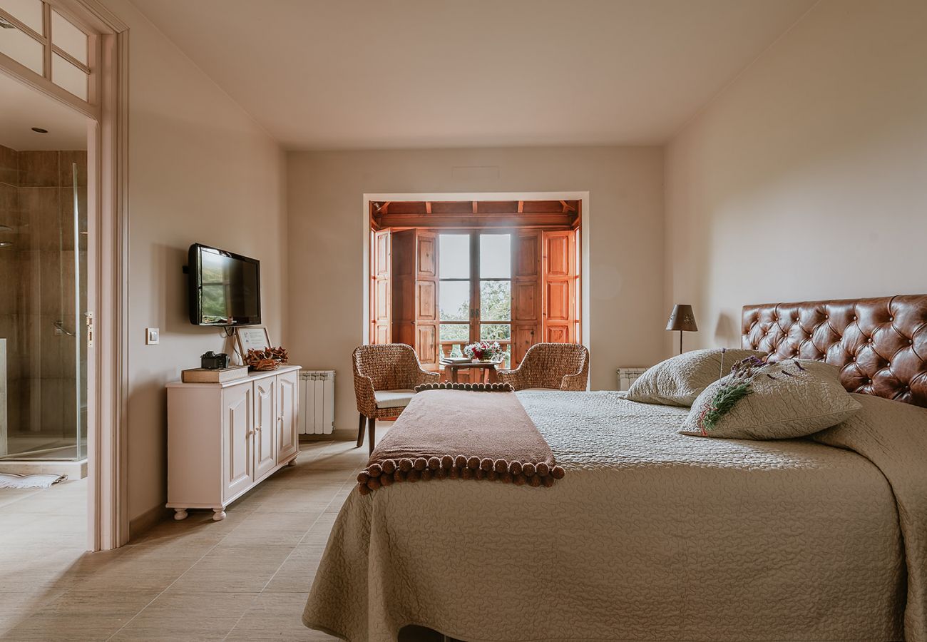 Casa rurale a Tacoronte - HomeForGuest Rural House El Laurel with terrace and large gardens