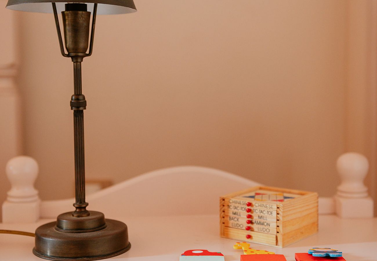 Casa rurale a Tacoronte - HomeForGuest Rural House El Laurel with terrace and large gardens