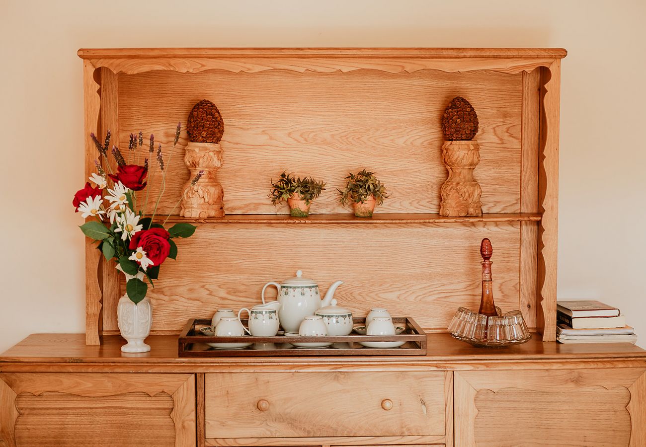 Casa rurale a Tacoronte - HomeForGuest Rural House El Laurel with terrace and large gardens